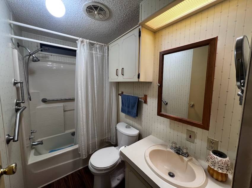 398 Tennis Lane a Winter Haven, FL Mobile or Manufactured Home for Sale